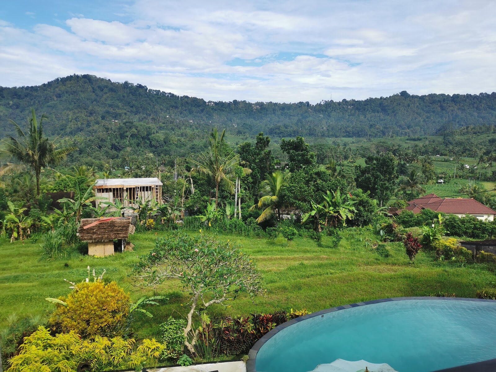 A valley-view stay above the paddies — the case for basing here a night.